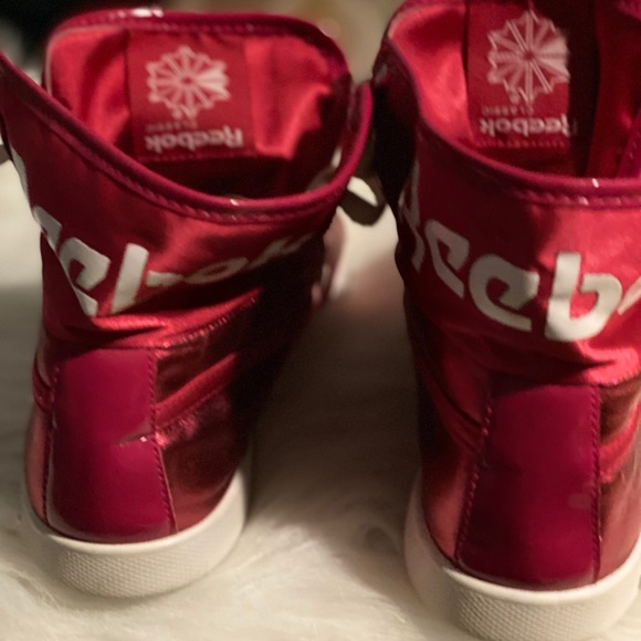 Reebok Top Down Hi-Top Metallic Sneaker - Picture 5 of 13